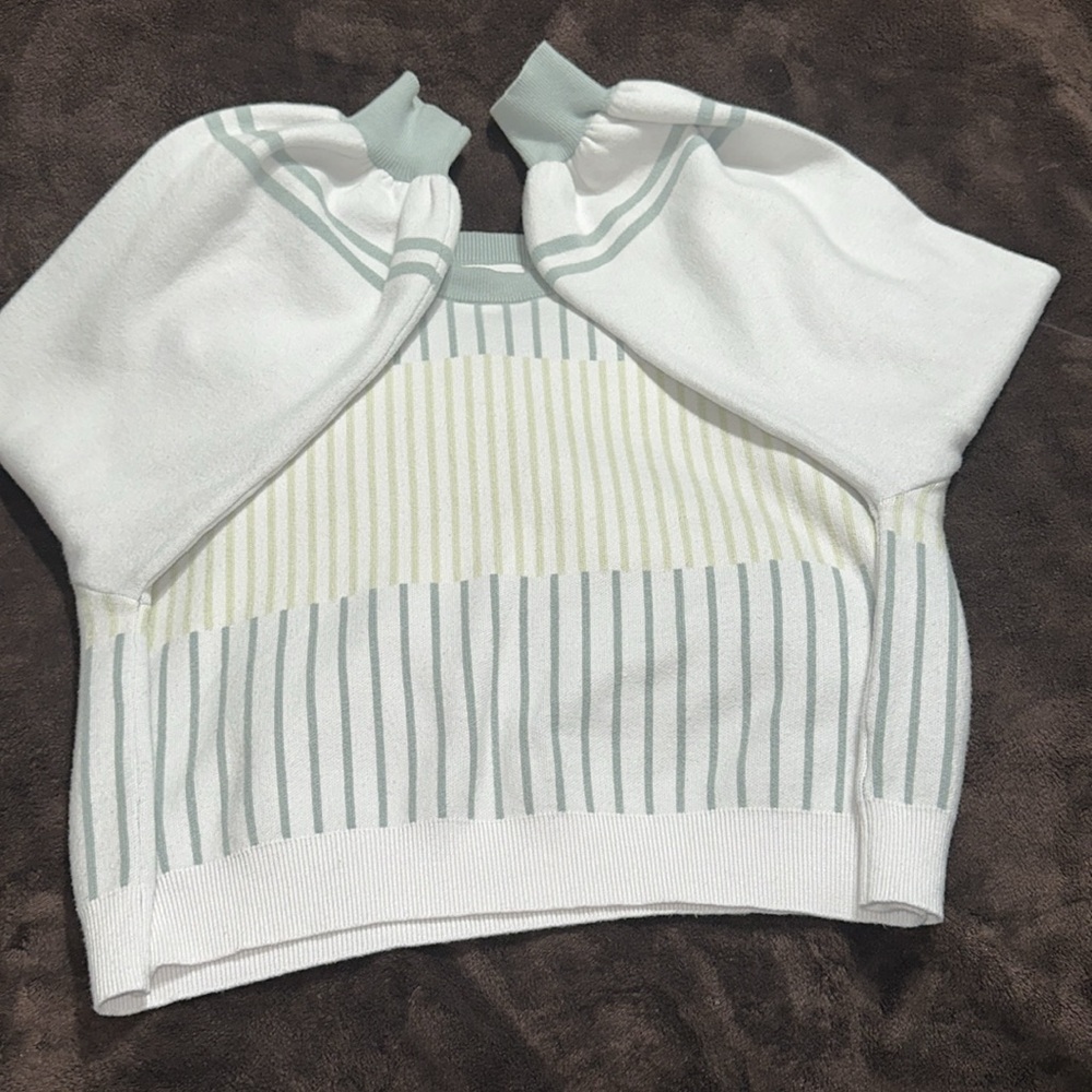 LUCCA Couture: Hygea Slouchy Stripped Sweater. White & Mint, size XS. - Picture 3 of 9
